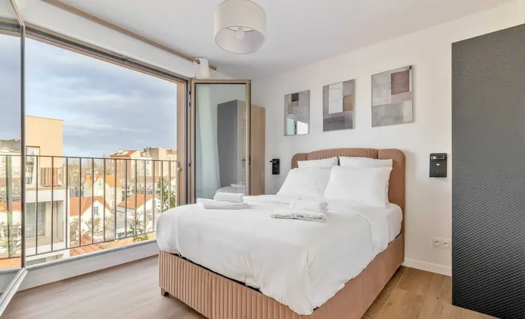 Modern Apt With Balcony-6p-close to Disney/paris