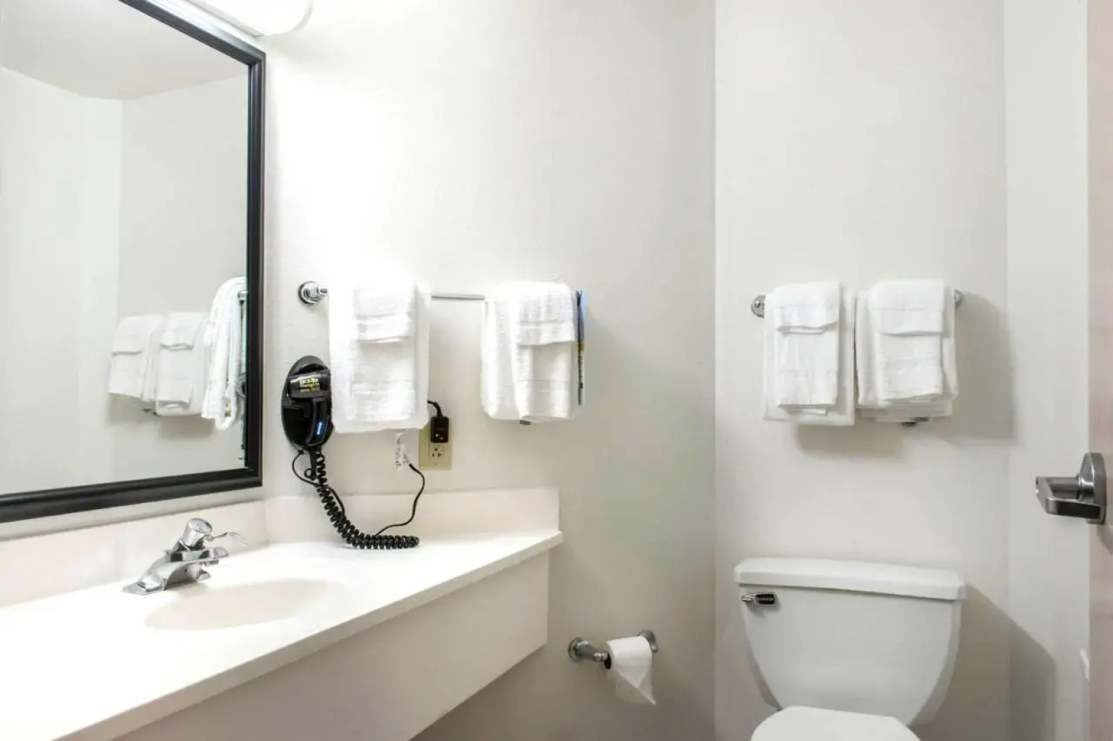 Days Inn by Wyndham Penn State