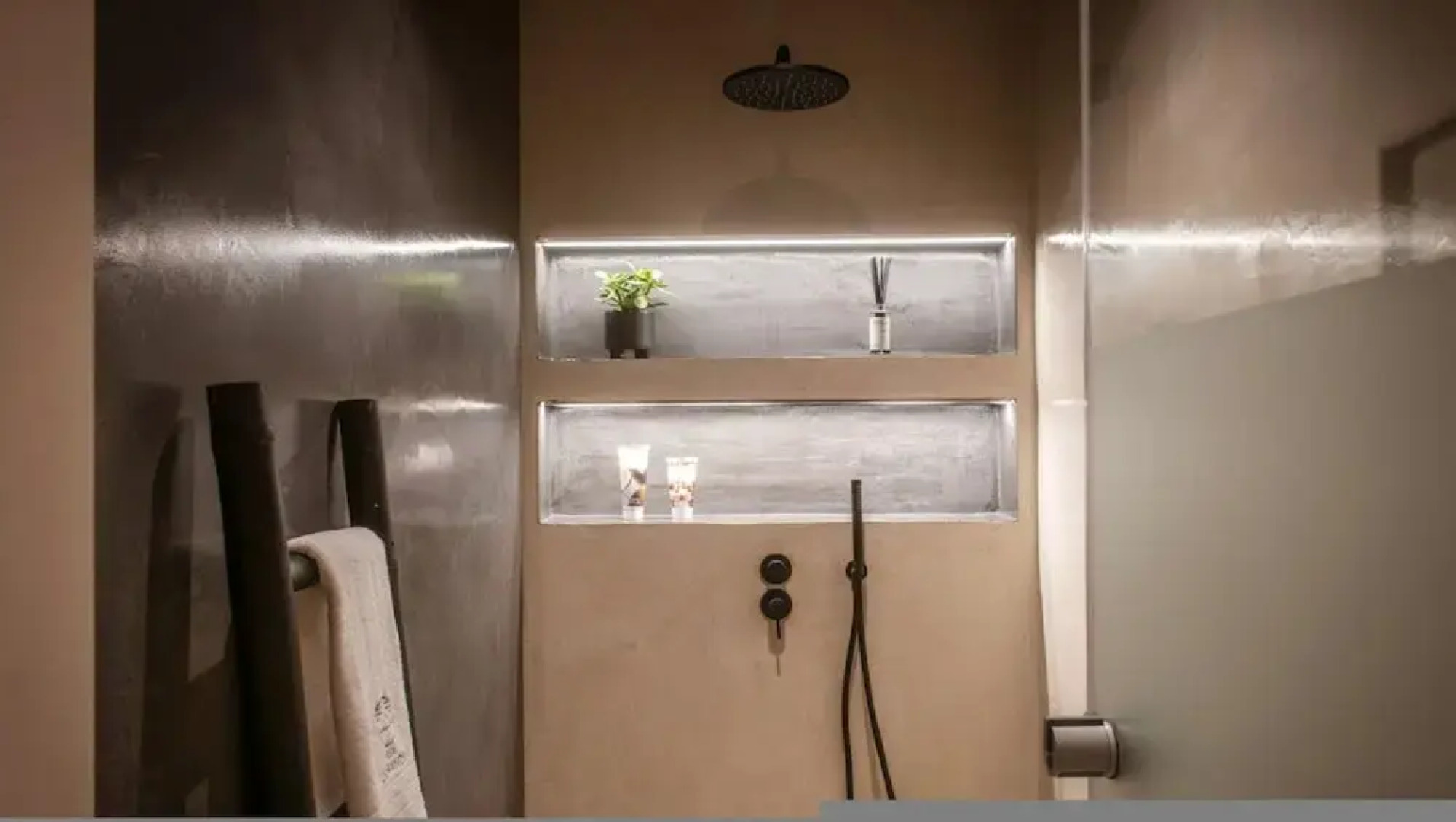 Villa Ouranos - Where the World Unfolds Before you