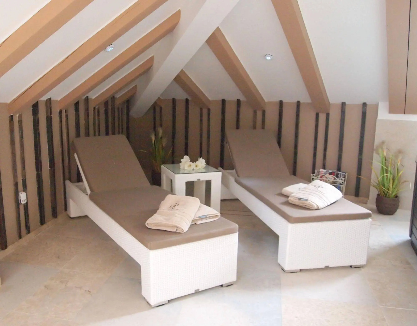 Heritage Hotel Life Palace