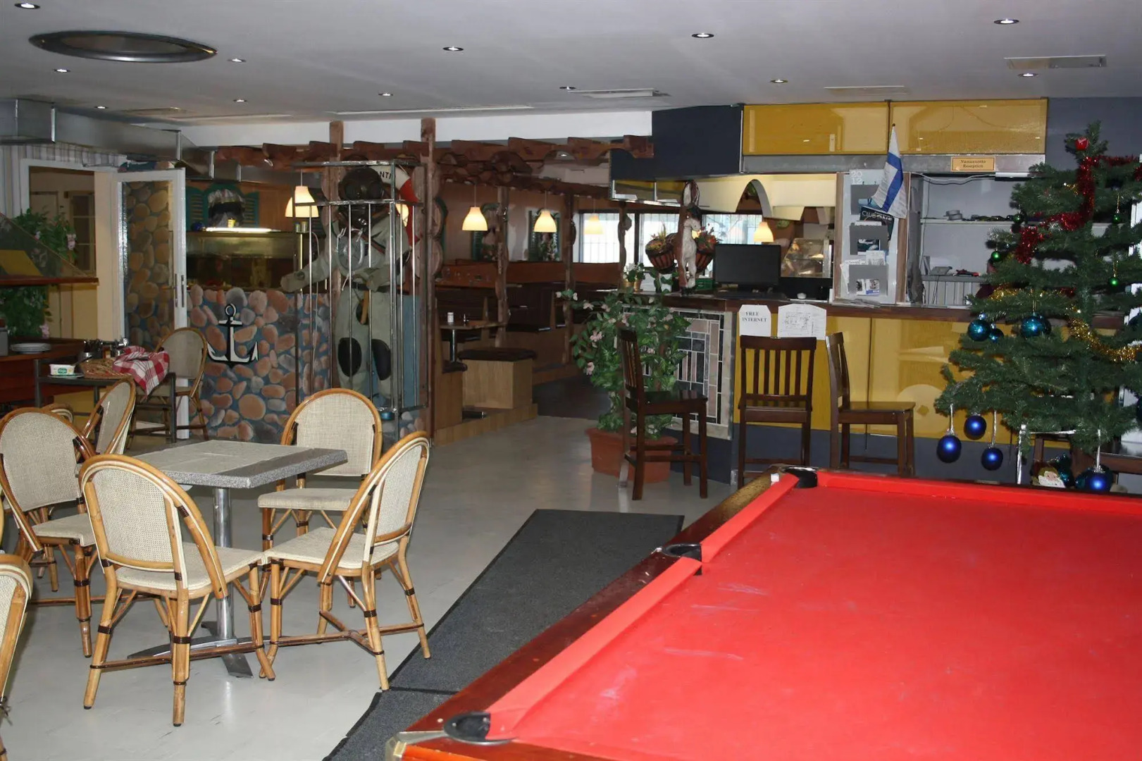 Arkadia Hotel & Hostel