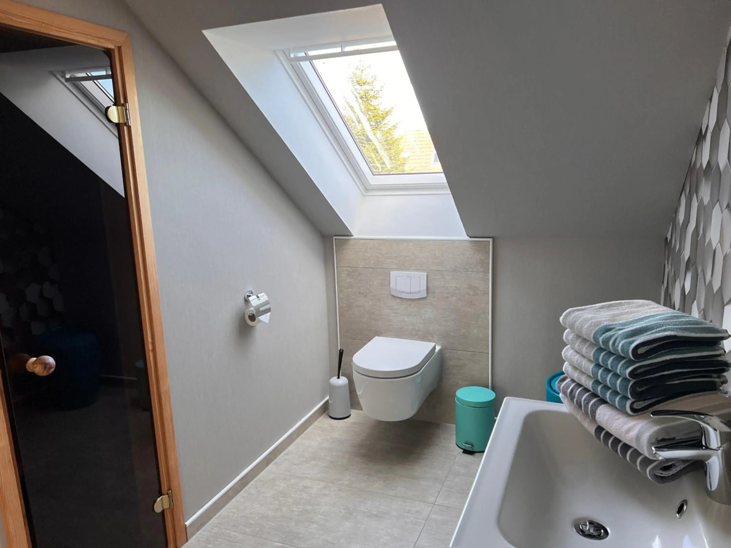 Ostfrieslands Perle Ferienwohnung an der Nordseeküste, Sauna, Terrasse, Garten, ruhige Lage, WLAN