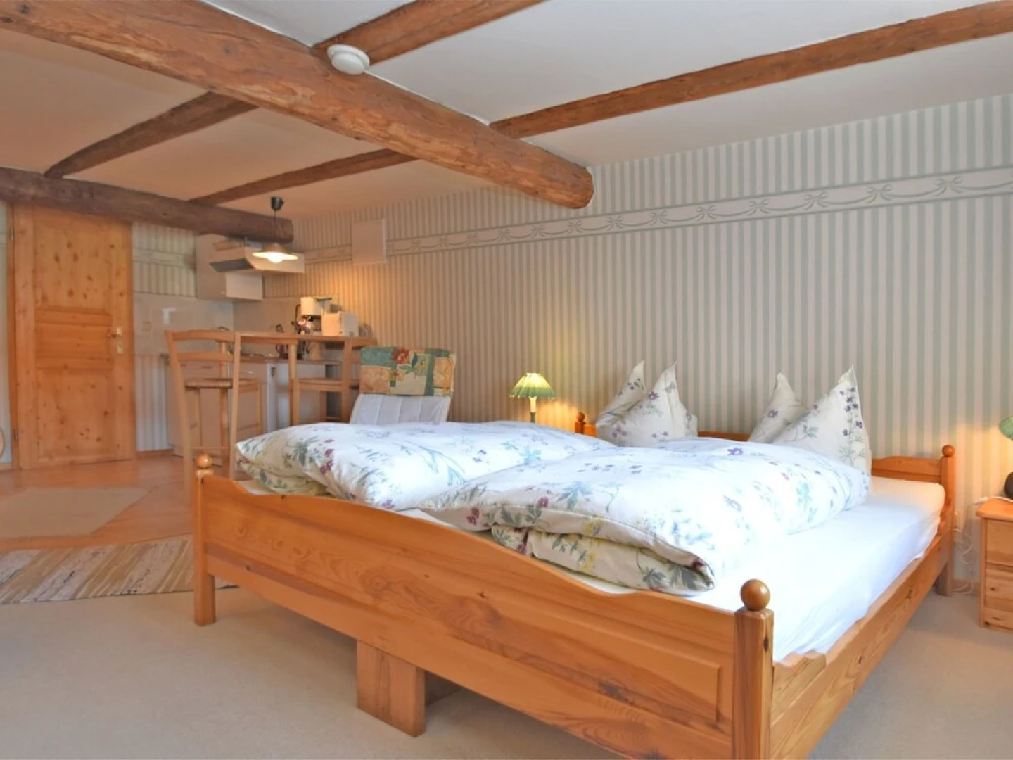 Small Apartment in Bad Tabarz in Thuringia With Garden and Pool