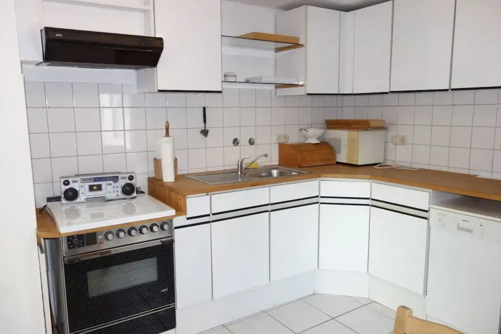 Tolstov-Hotels Large 3 Room Apartment with Garden