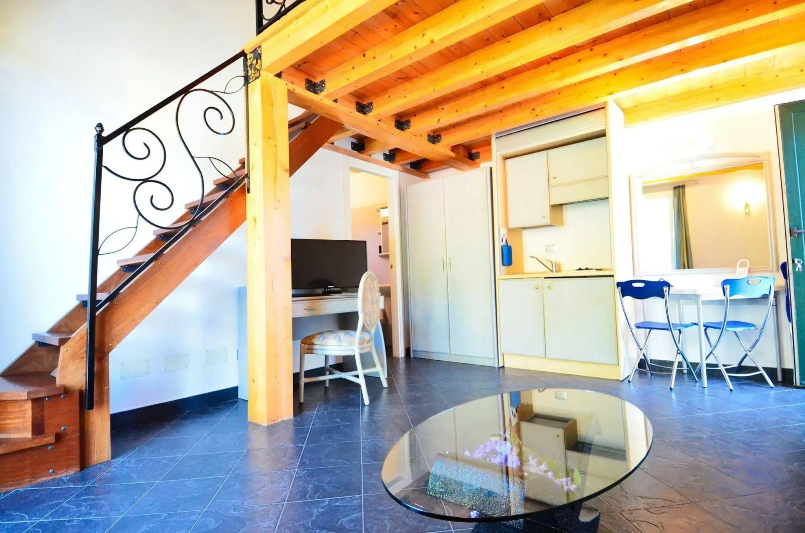 Cinqueterre Residence