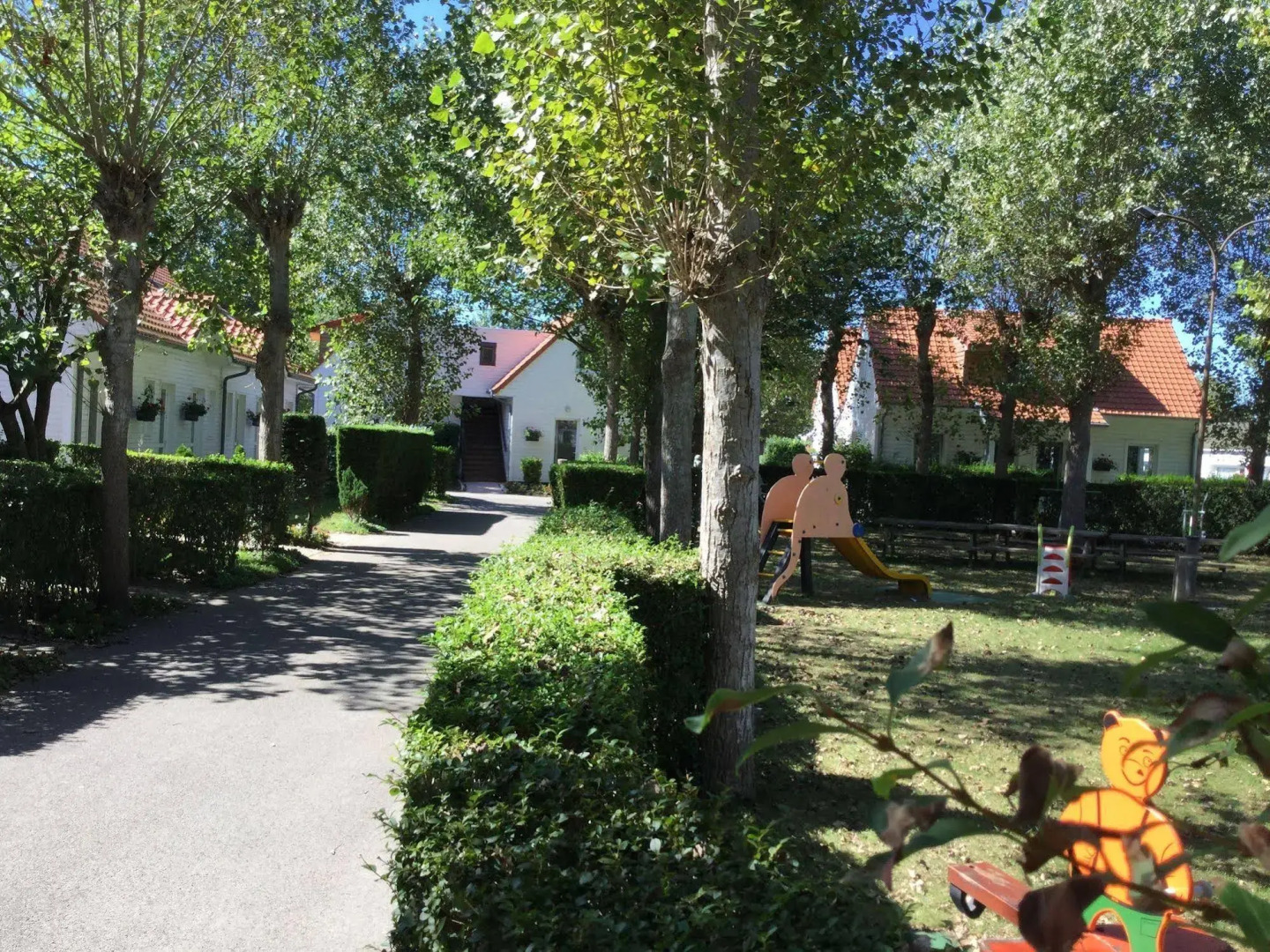 Chez Mireille Reingam Park