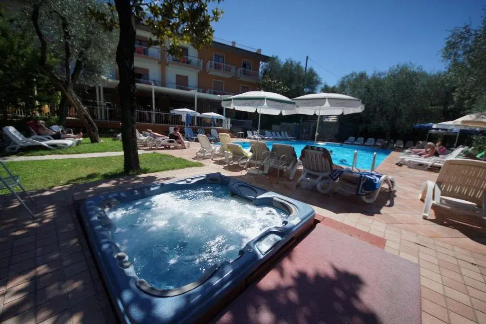 Residence Parco Lago Di Garda