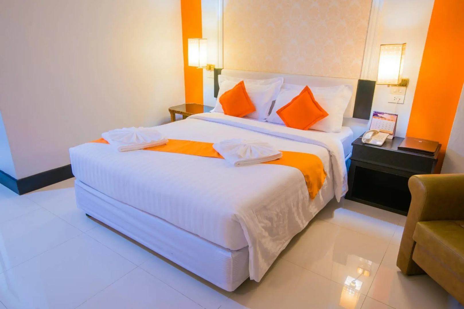 Asawann Hotel
