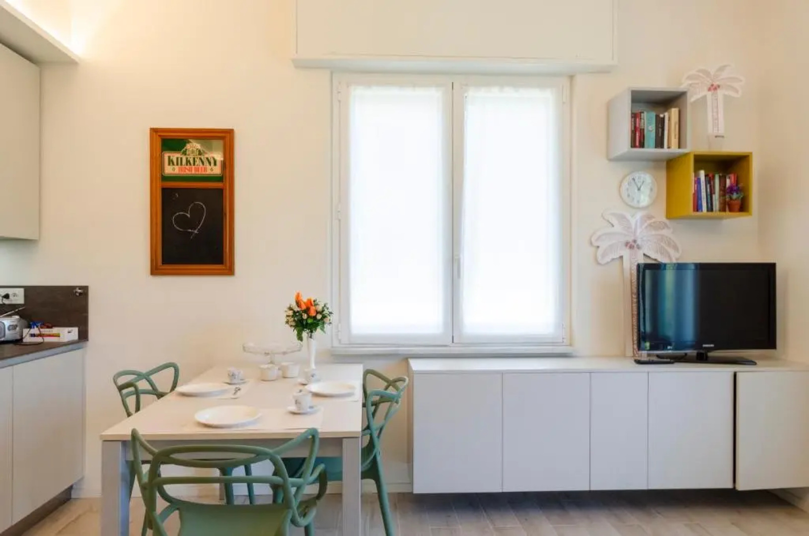 JOIVY Apt For 4, Near Centre, Beach And Train Station