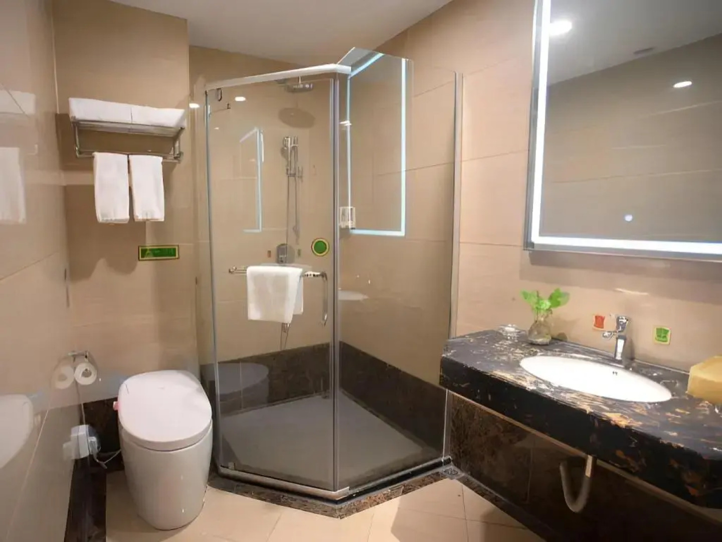 Vienna International Hotel Jieyang Chaoshan Airport Branch