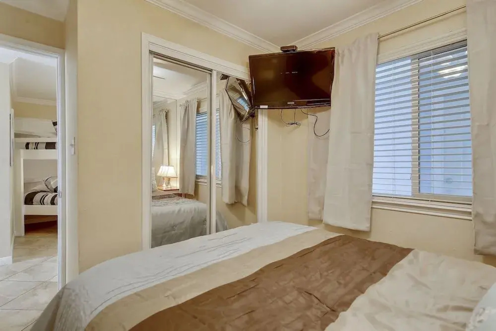 Seascape 1108 - 2 Br Condo