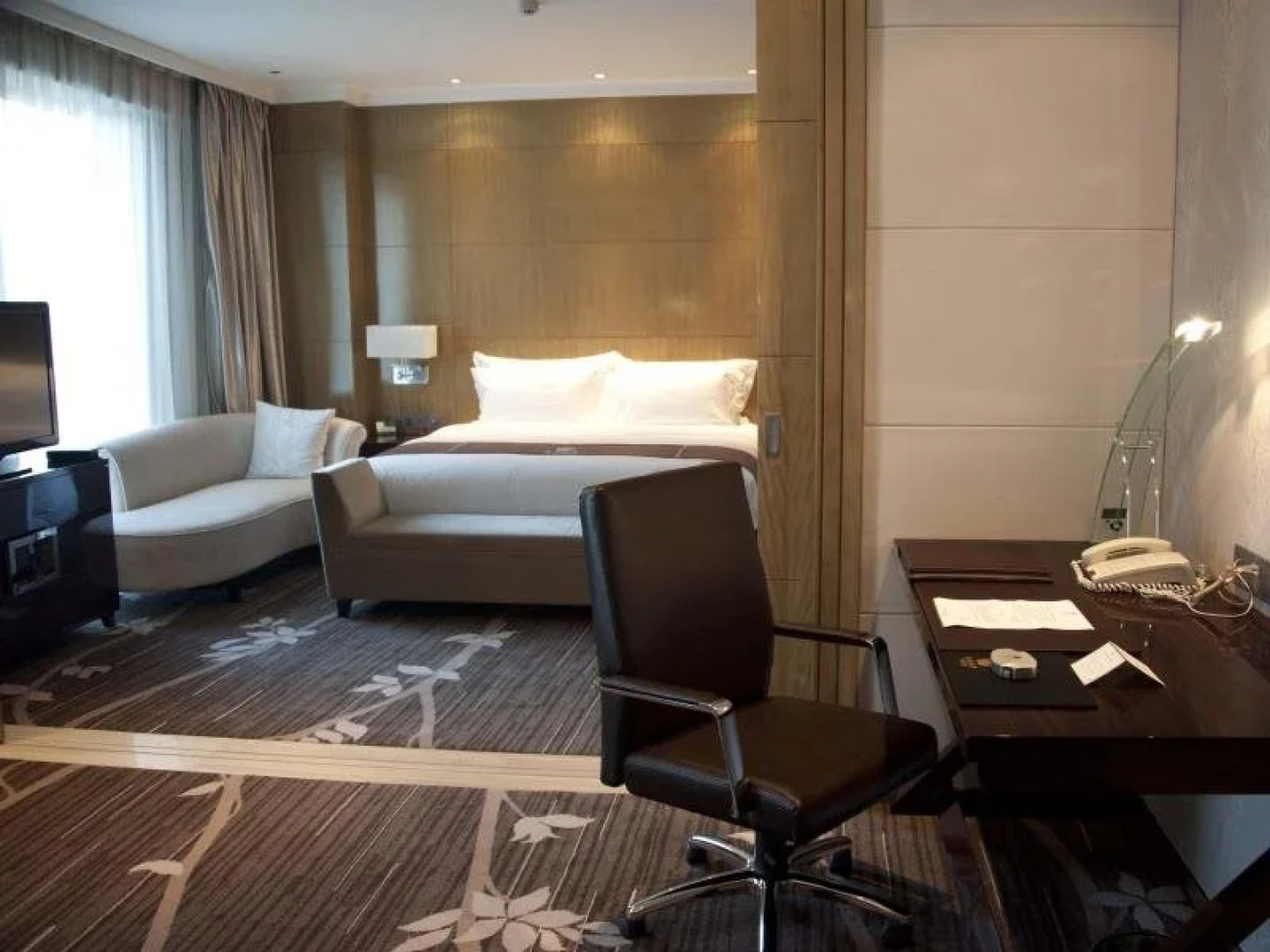 The Jade Boutique Hotel