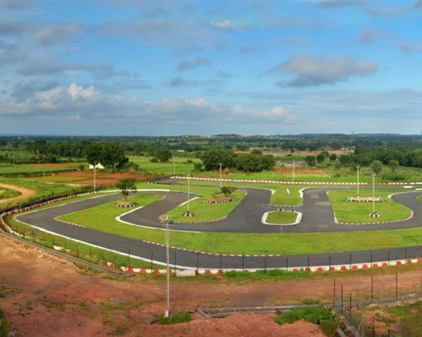 Leonia Holistic Destination