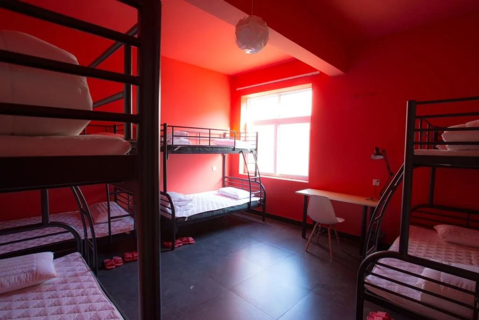 G‘night Youth Hostel