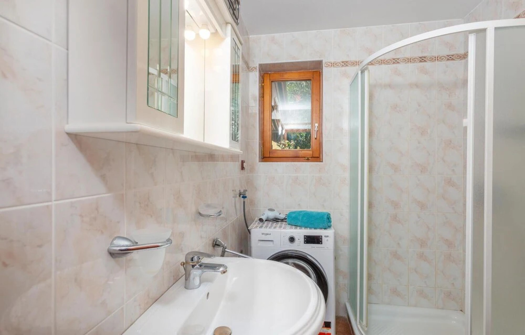 Amazing Home in Malinska With Wifi and 3 Bedrooms