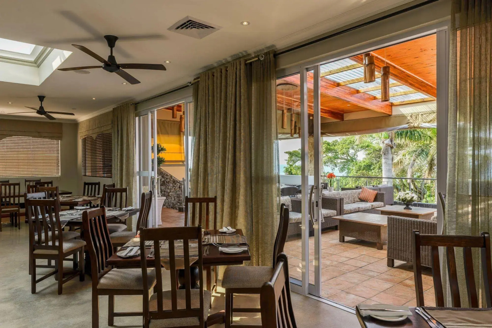 Umthunzi Hotel & Conference