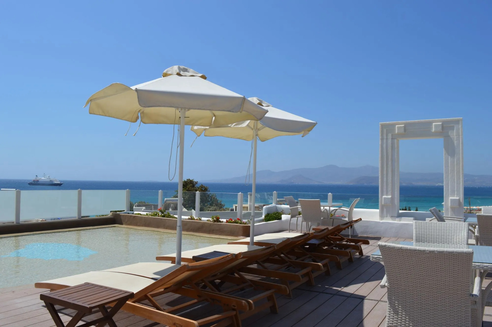 Naxos Island Hotel