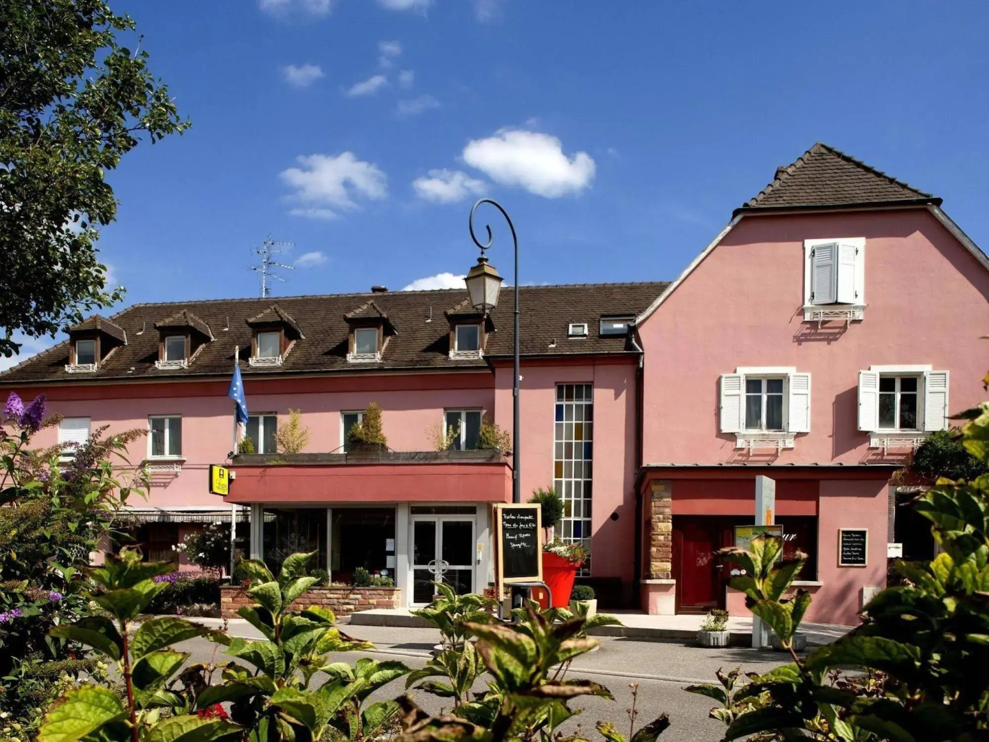 Logis Hôtel La Palette