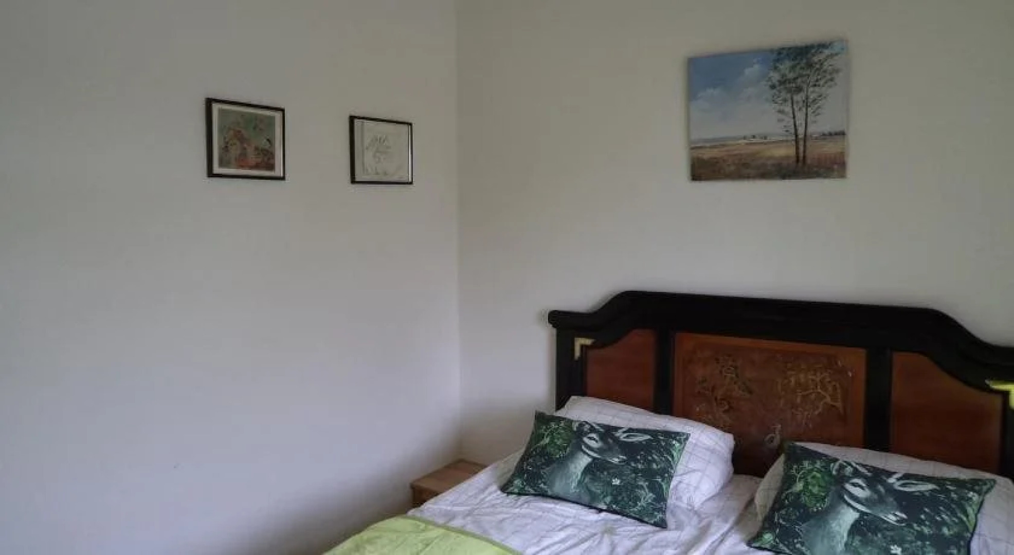 Eddas Farmhouse in Town