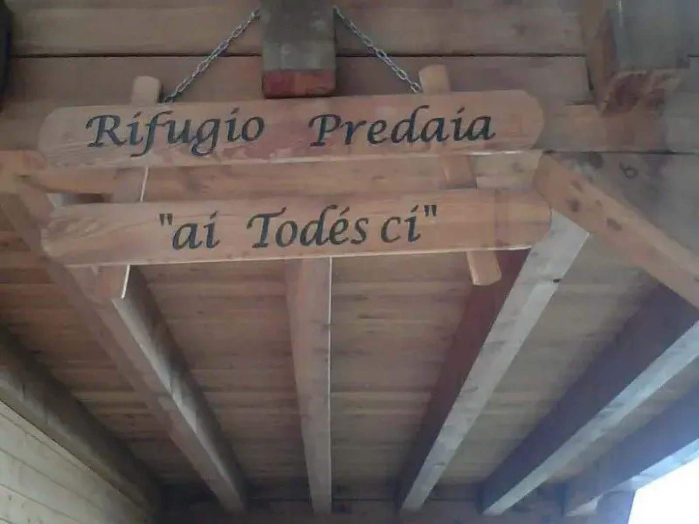 Rifugio Predaia ai Todesci