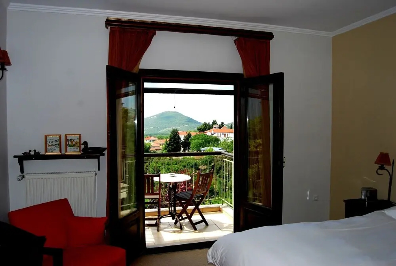 Jennifer Home Hotel - Guest House