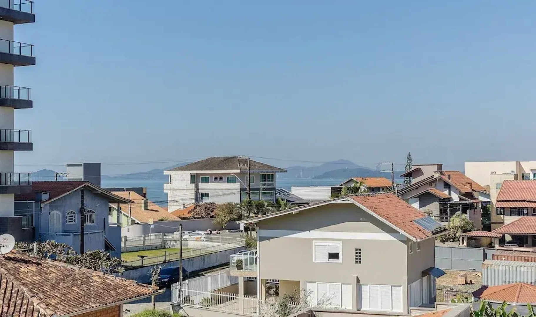 Apto c/ Churrasqueira a 240m da Praia LUP0302