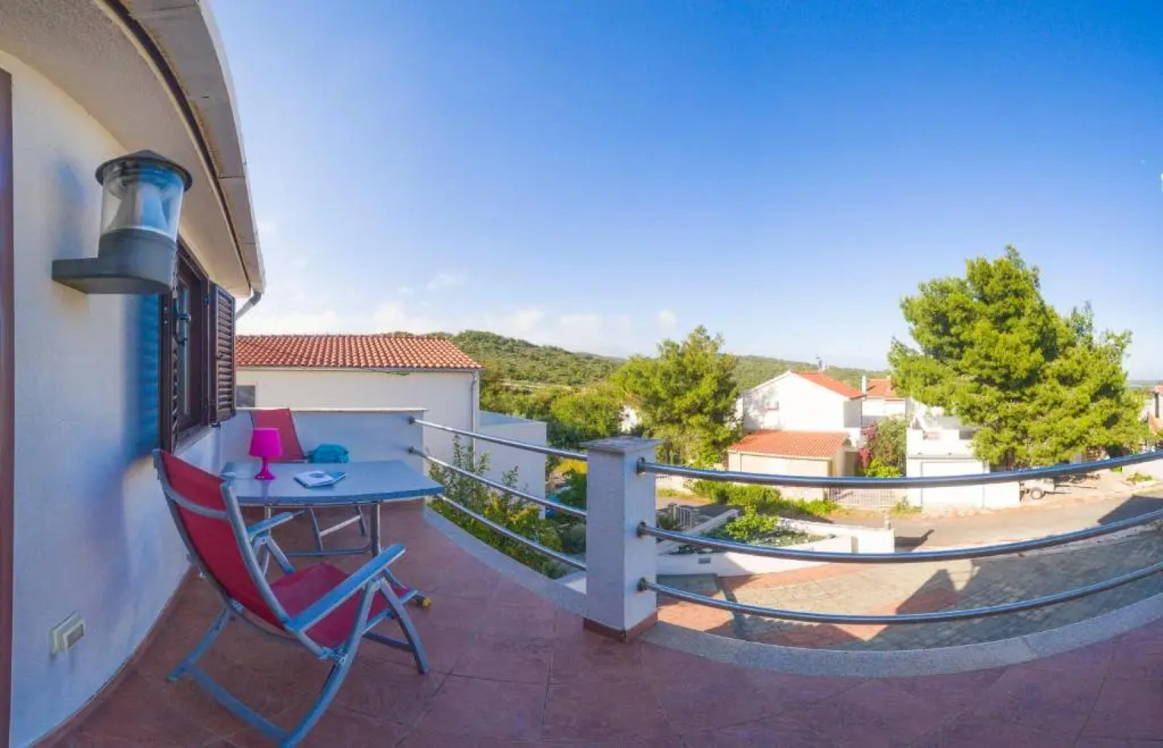 The Sea House Apartments