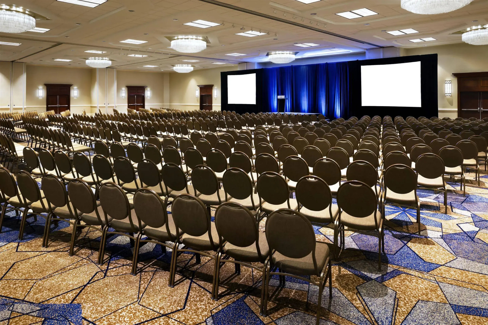 Sheraton Pittsburgh Hotel at Station Square