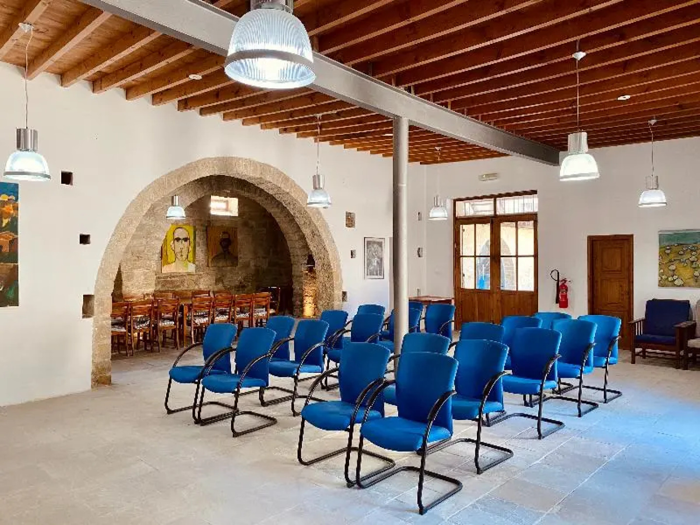 Cyprus Villages Hotel & Restaurant - Central Location - Bed & Breakfast - With Access To Pool And Stunning Views