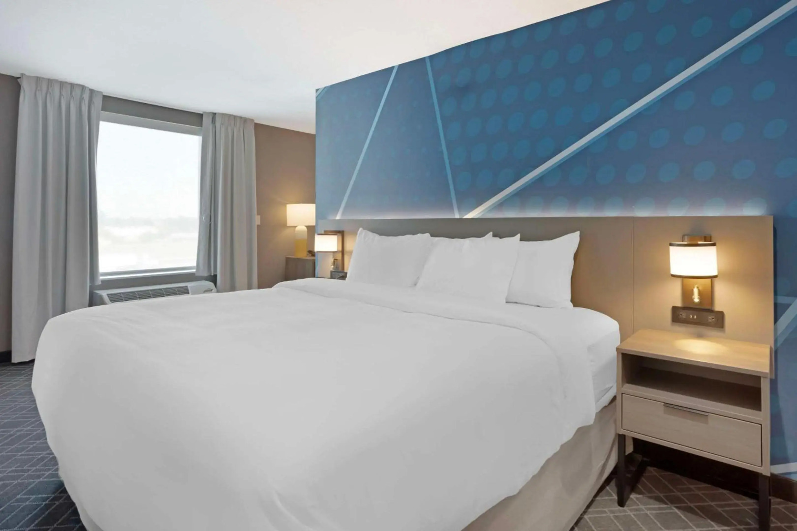 Comfort Inn & Suites US-60