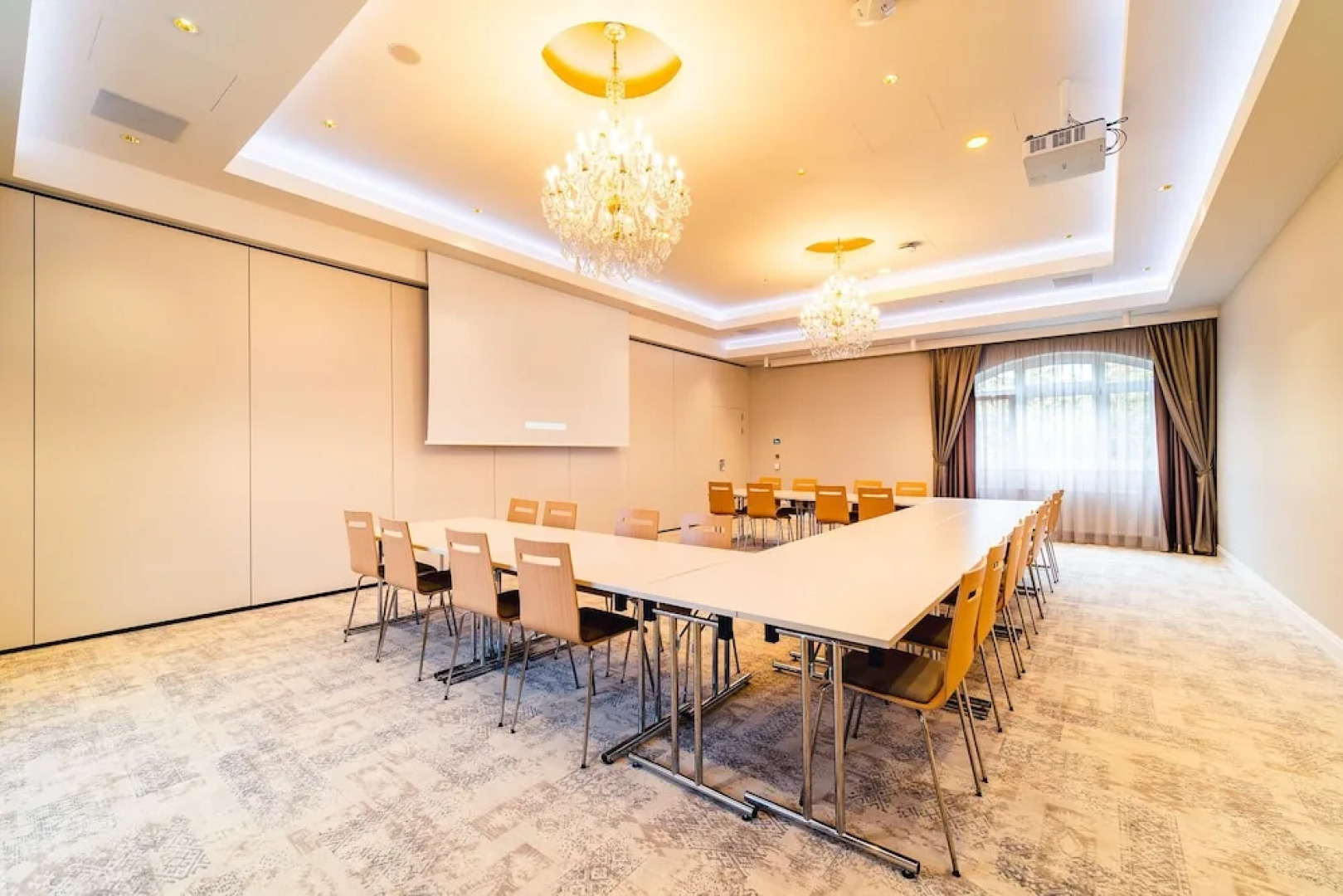 EA Hotelový Resort SEN Hotel