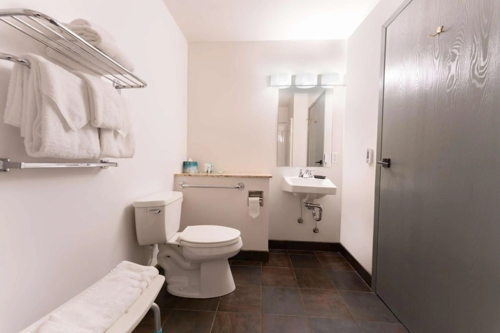 Prestige Hudson Bay Lodge & Conference Centre, WorldHotels Crafted Collection