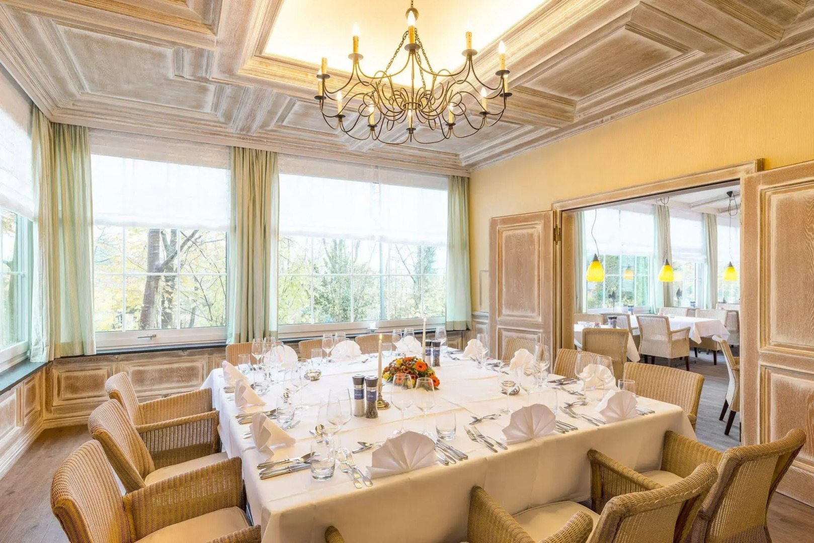 Отель Munte-Wellnesshotel am Stadtwald