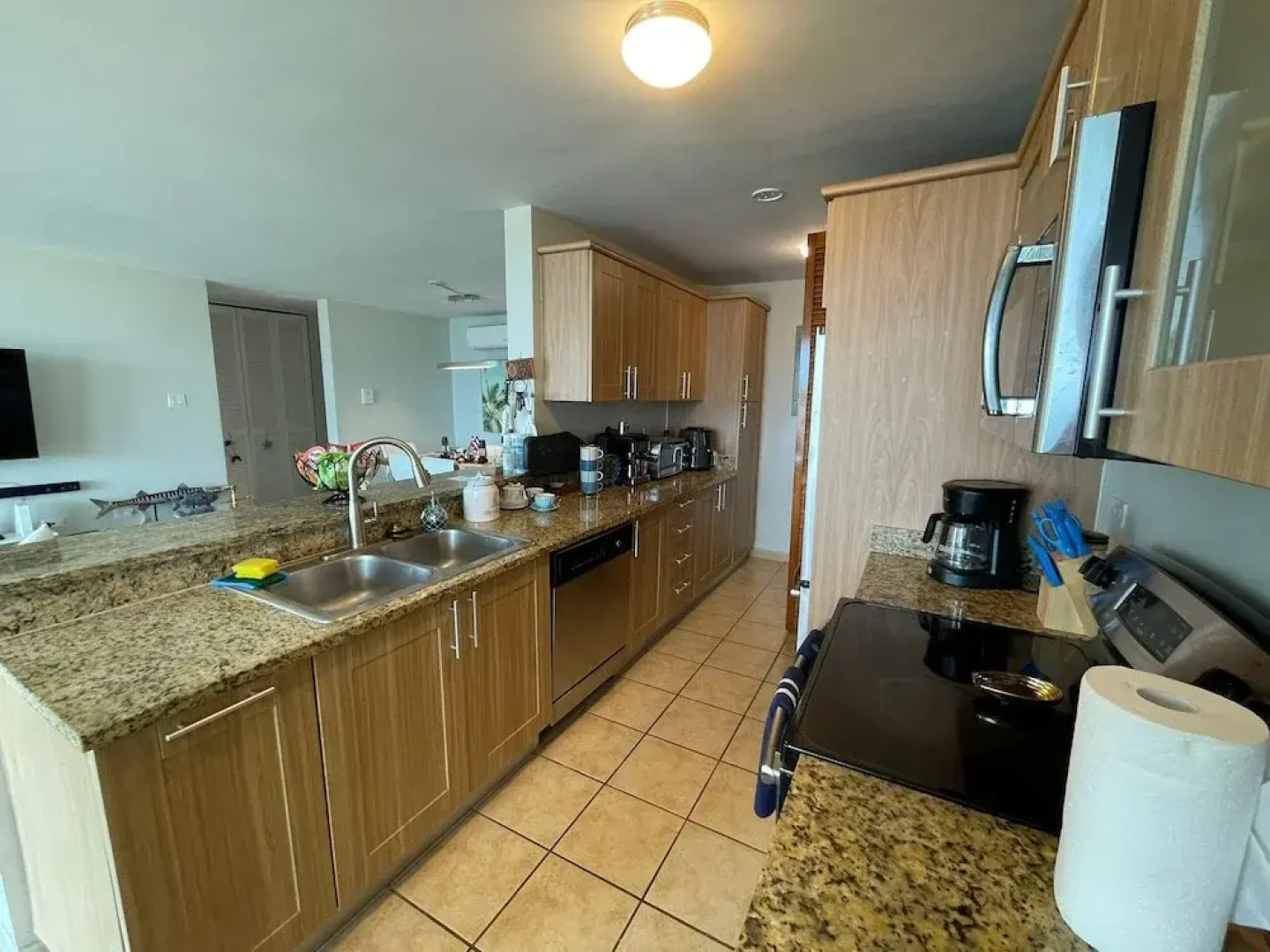 608 Ocean & Marina Views 3 Bed 2 Bath