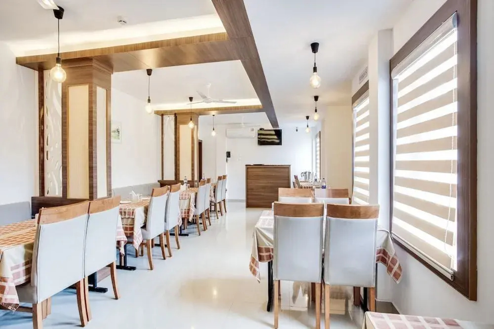 Hotel Midhuna International by OYO Rooms