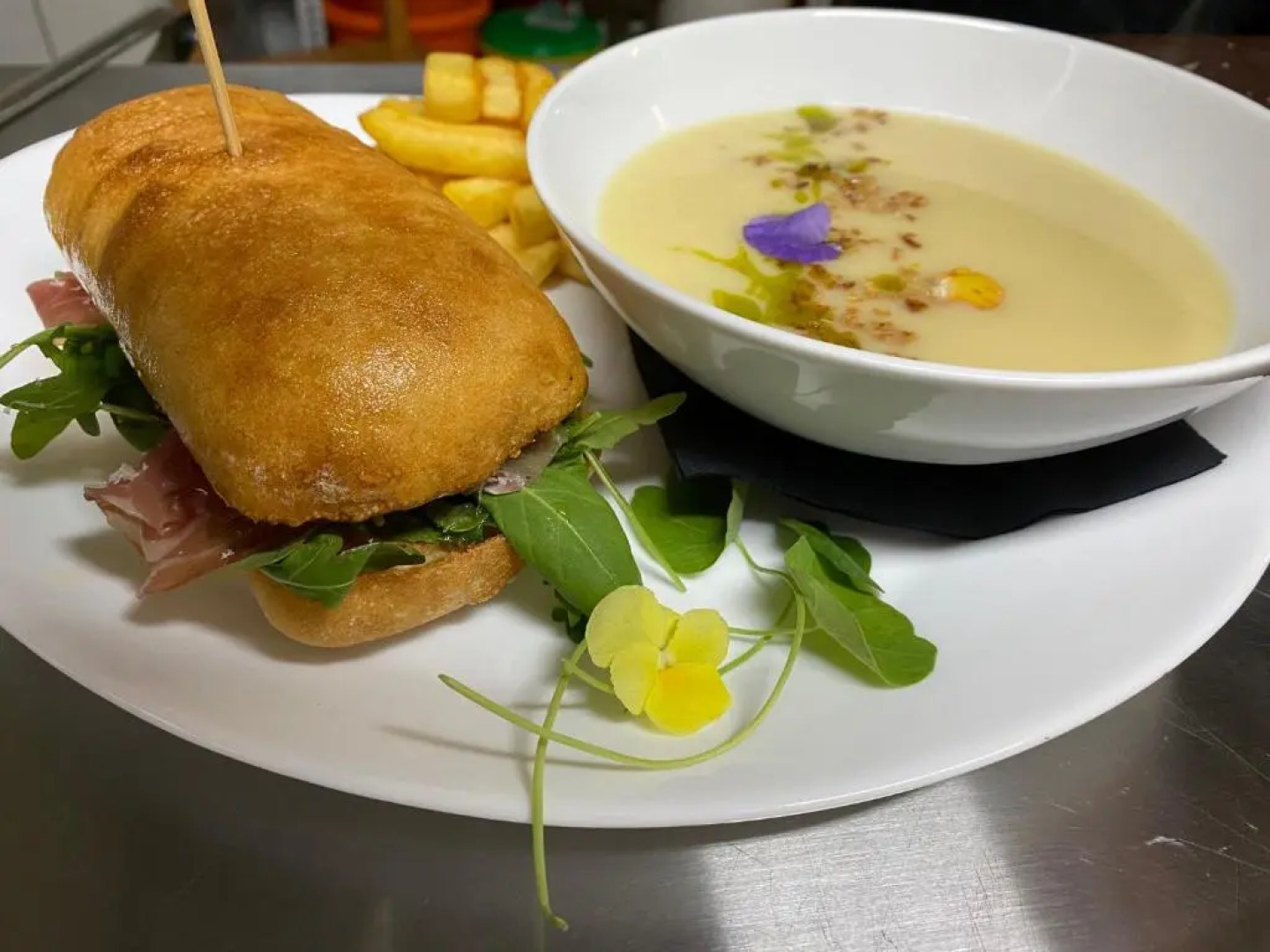 Apartamenty Walowa 4