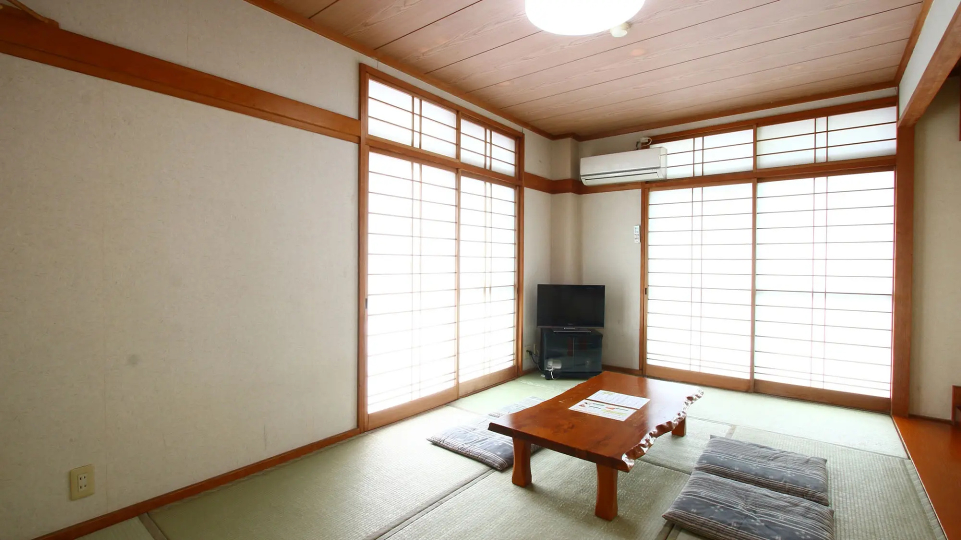 Minshuku Takesugi