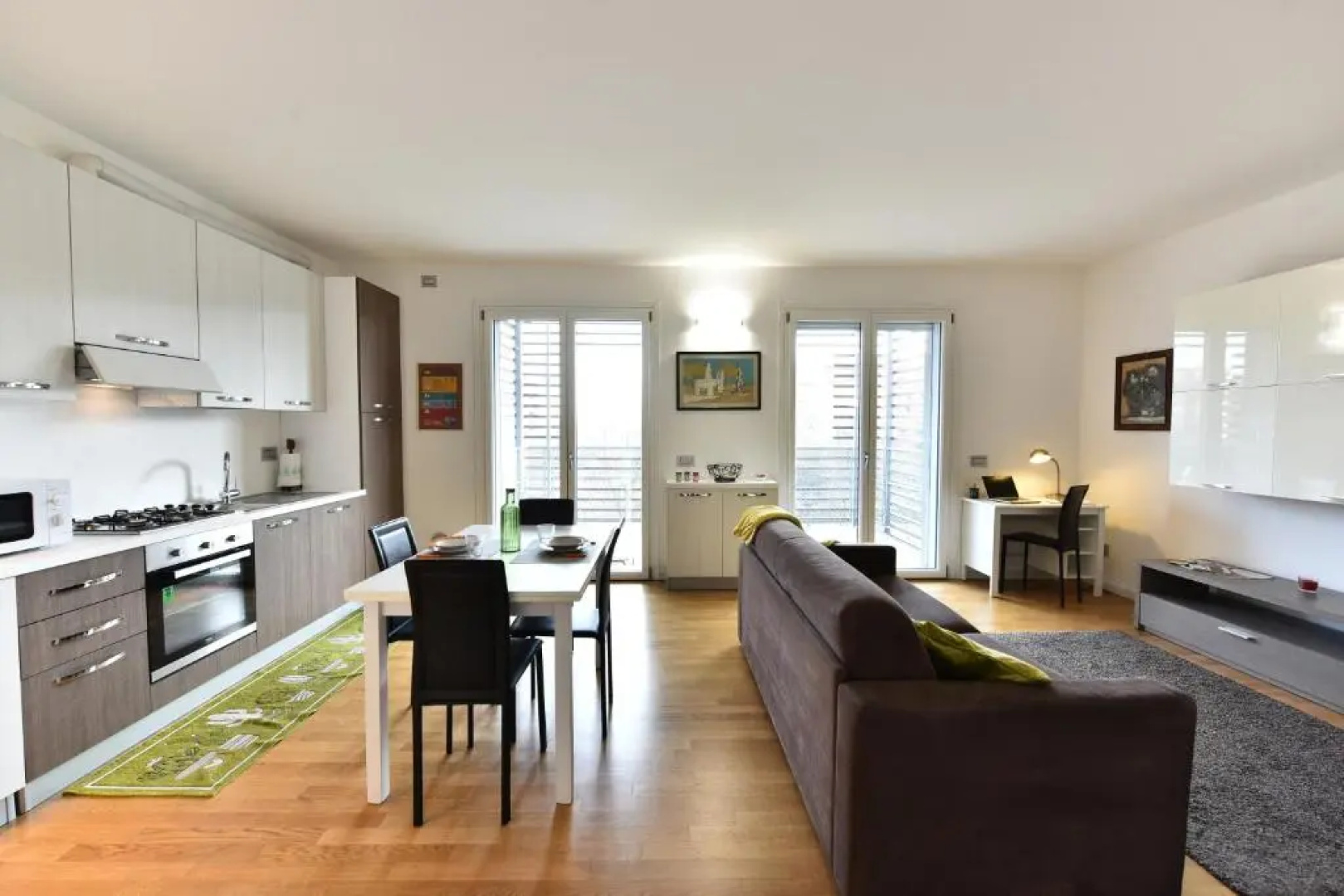 CaseOspitali - Casa Kikka elegante appartamento con balcone in nuovo condominio