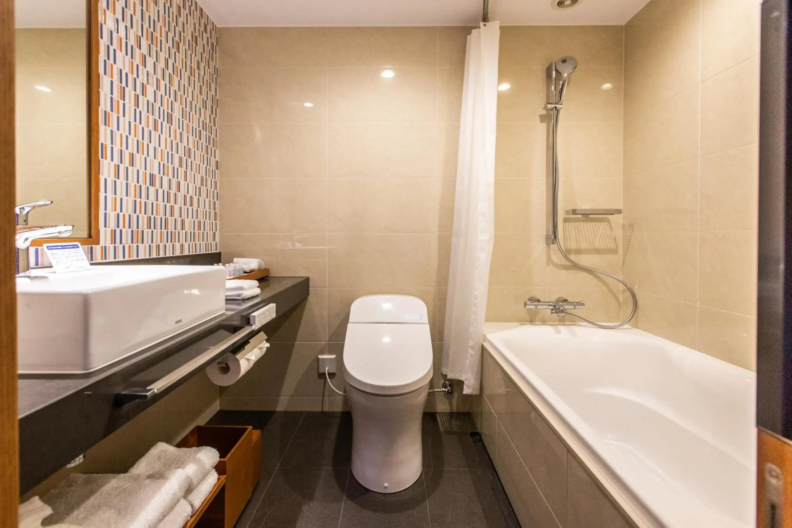 The Phoenix Hotel Bangkok