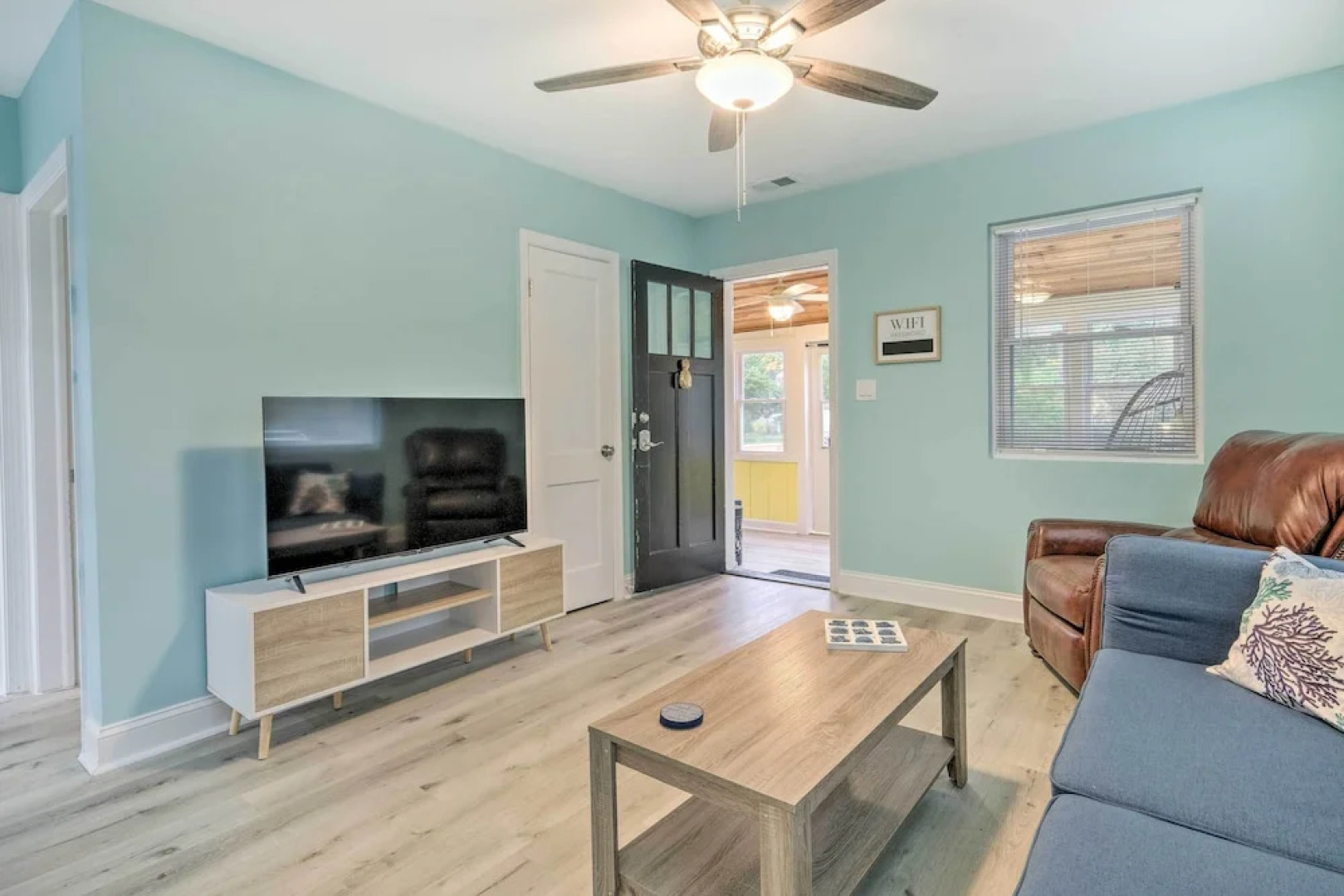 Updated North Beach Cottage: Pet Friendly!