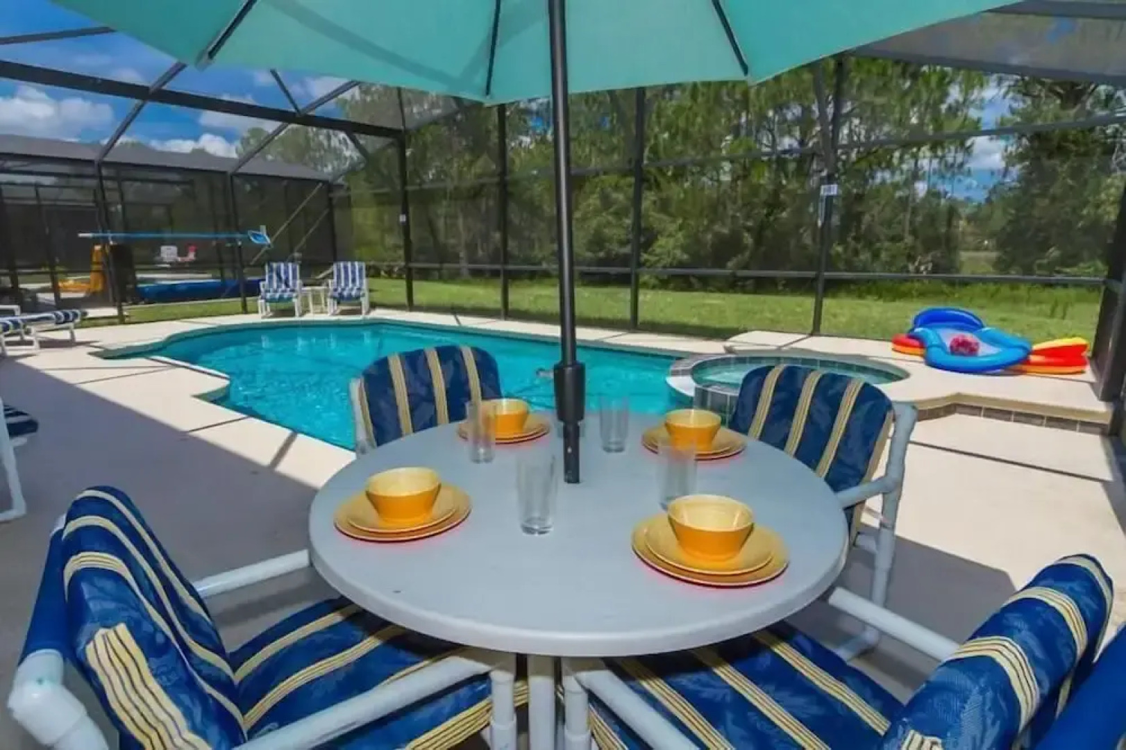 Amazing 6 Bedrooms 4 Baths 1028ocb