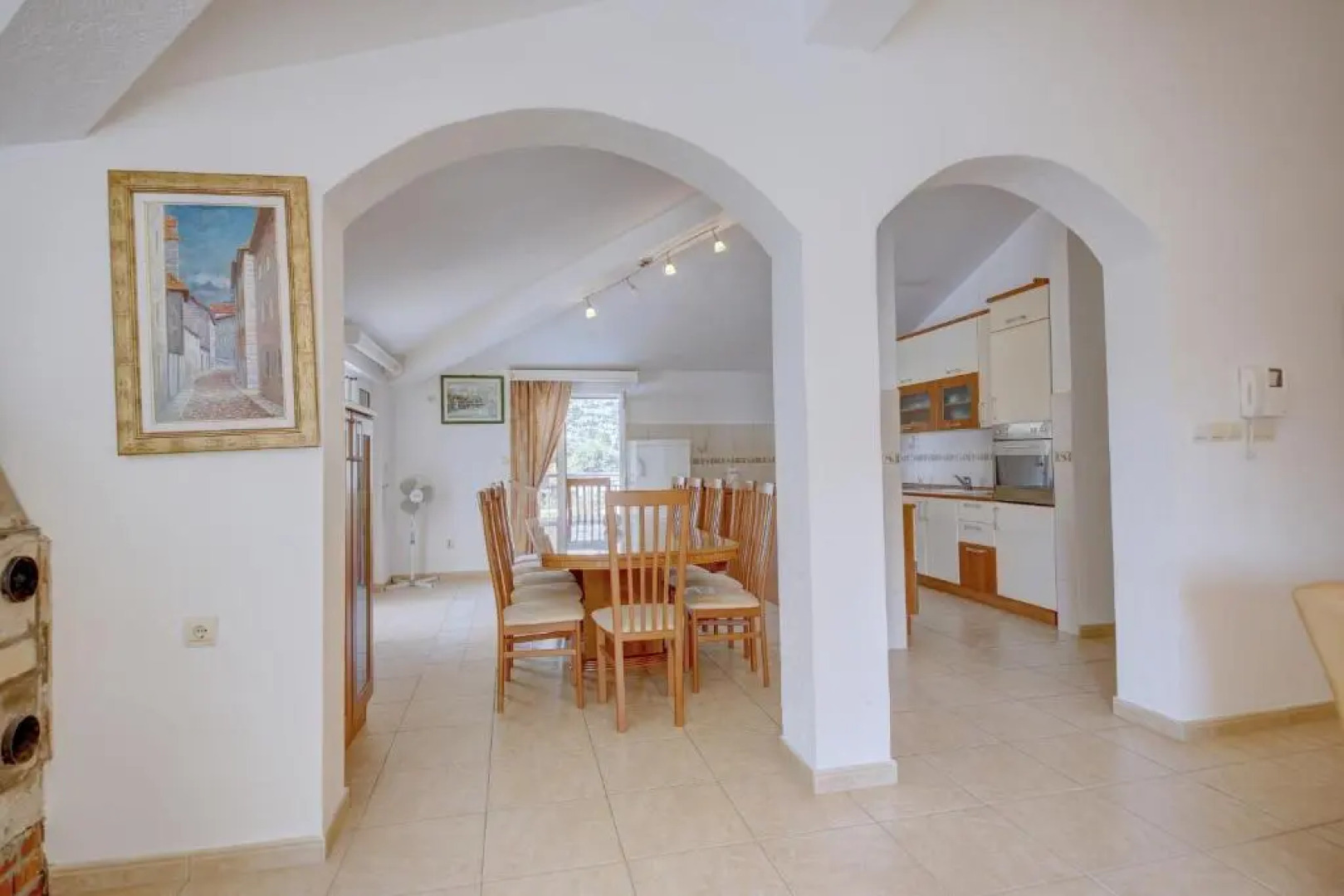 Fashion Beach Apartments