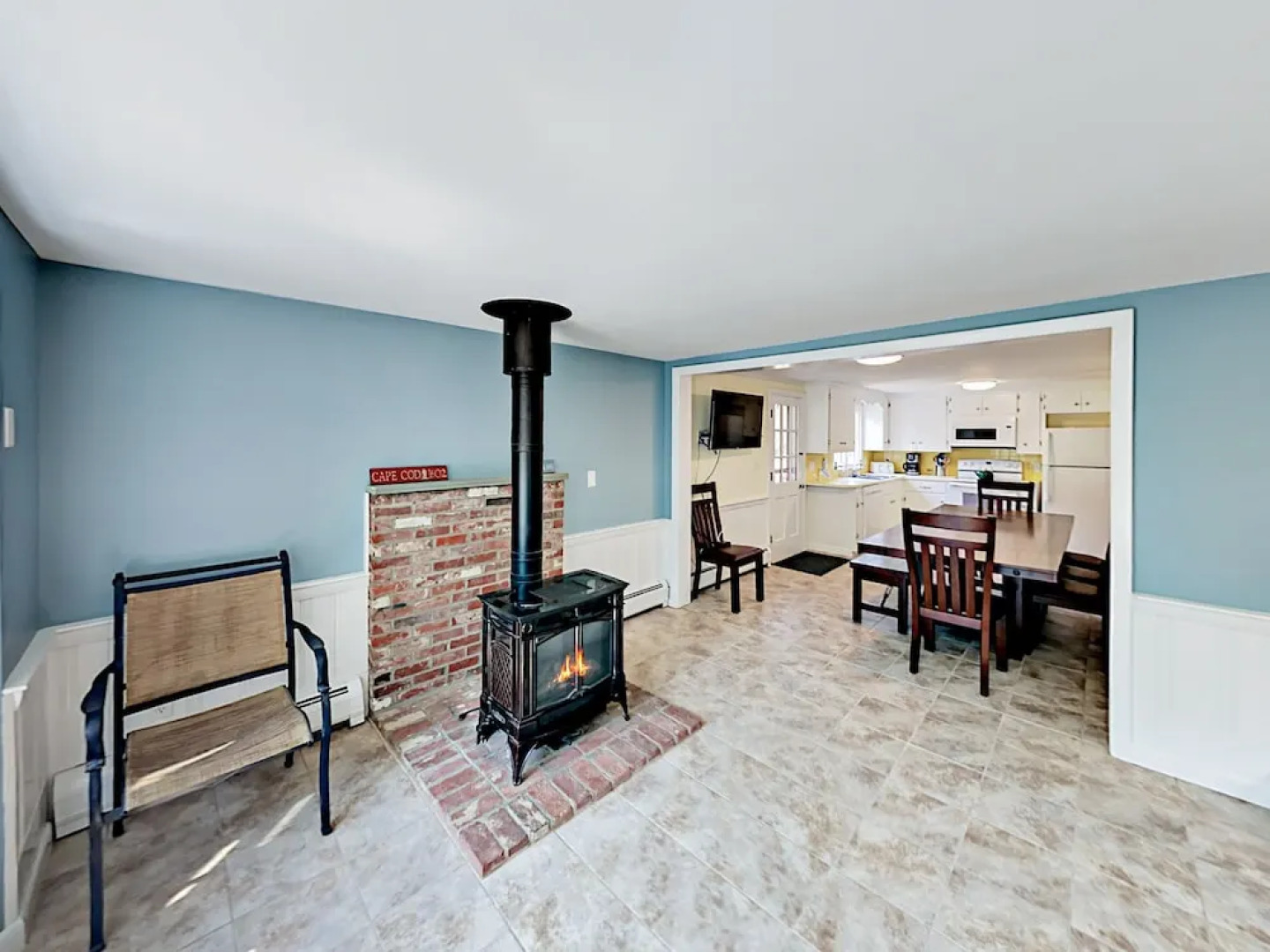 120 Boreen Rd Home 4 Bedrooms 1 Bathroom Home