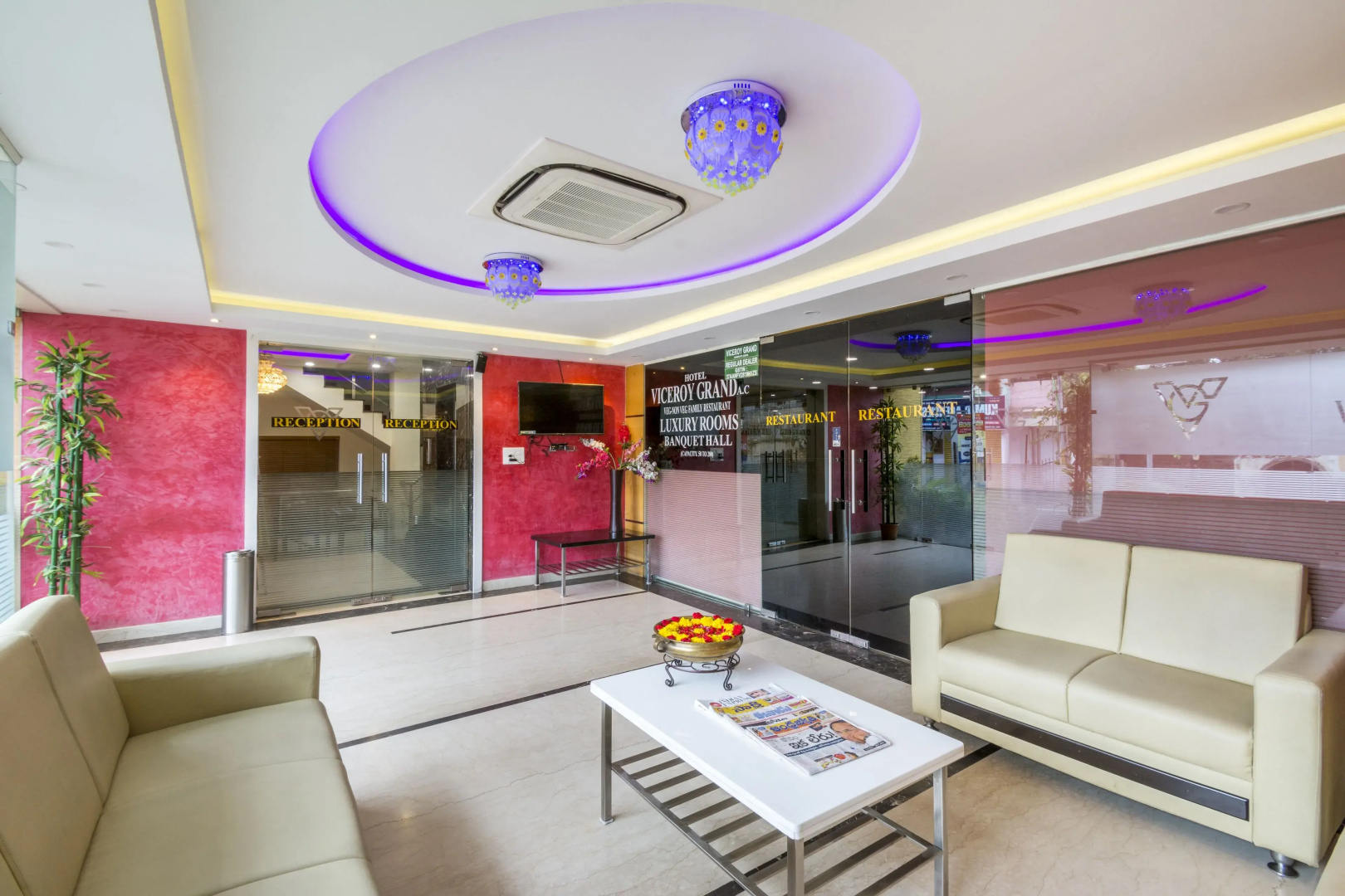 Ostin Viceroy Grand