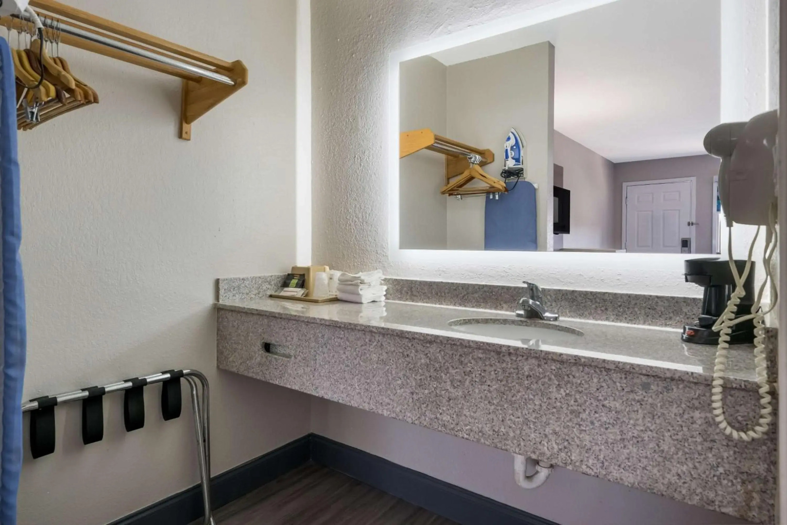 SureStay Hotel by Best Western Spring North Houston