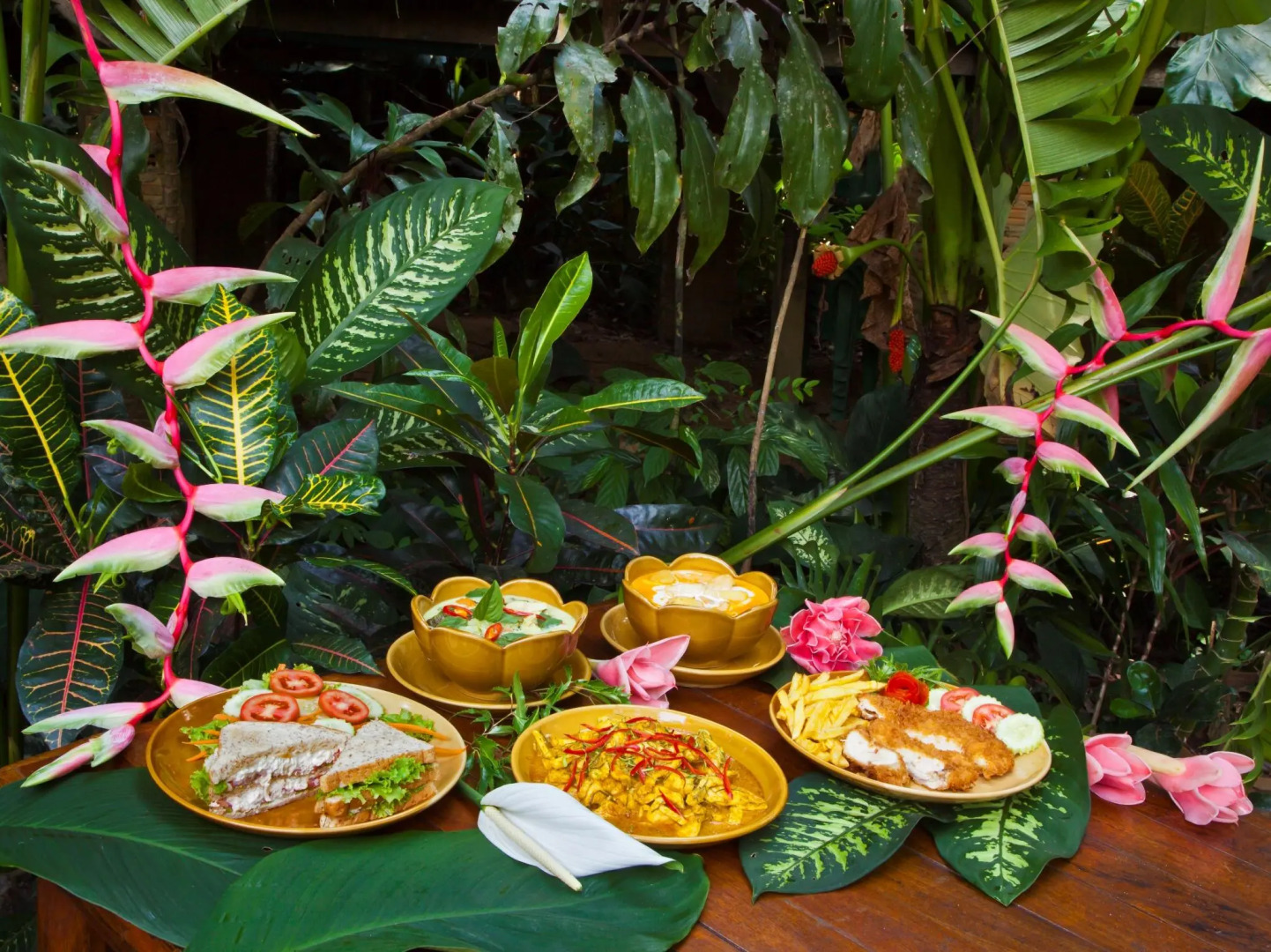 Khao Sok Riverside Cottage