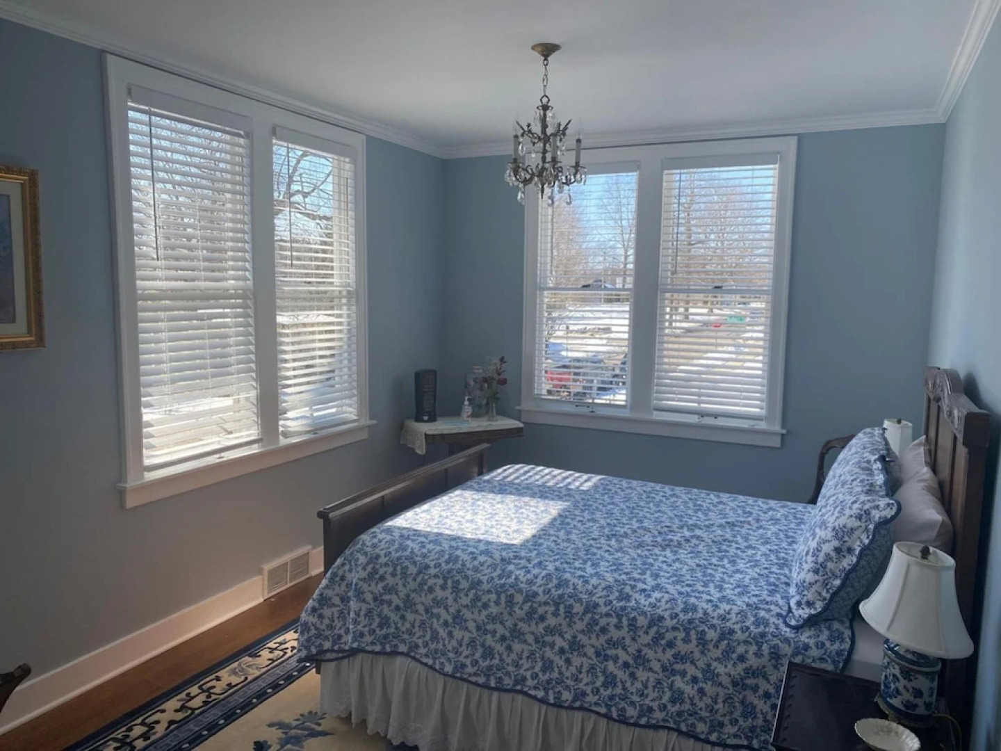 Valparaiso Inn Bed & Breakfast