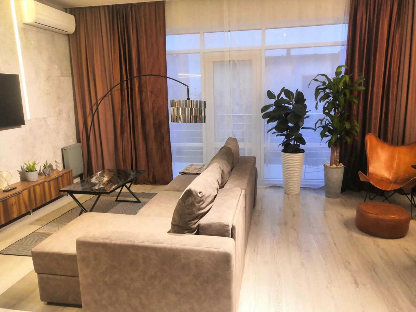 Art Voyage hotel (Арт Вояж)