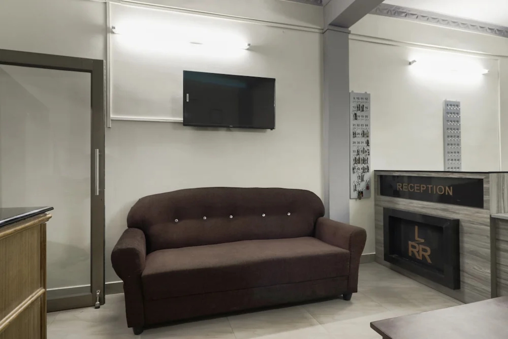 SPOT ON 47699 L.r.r. Towers (lodge)