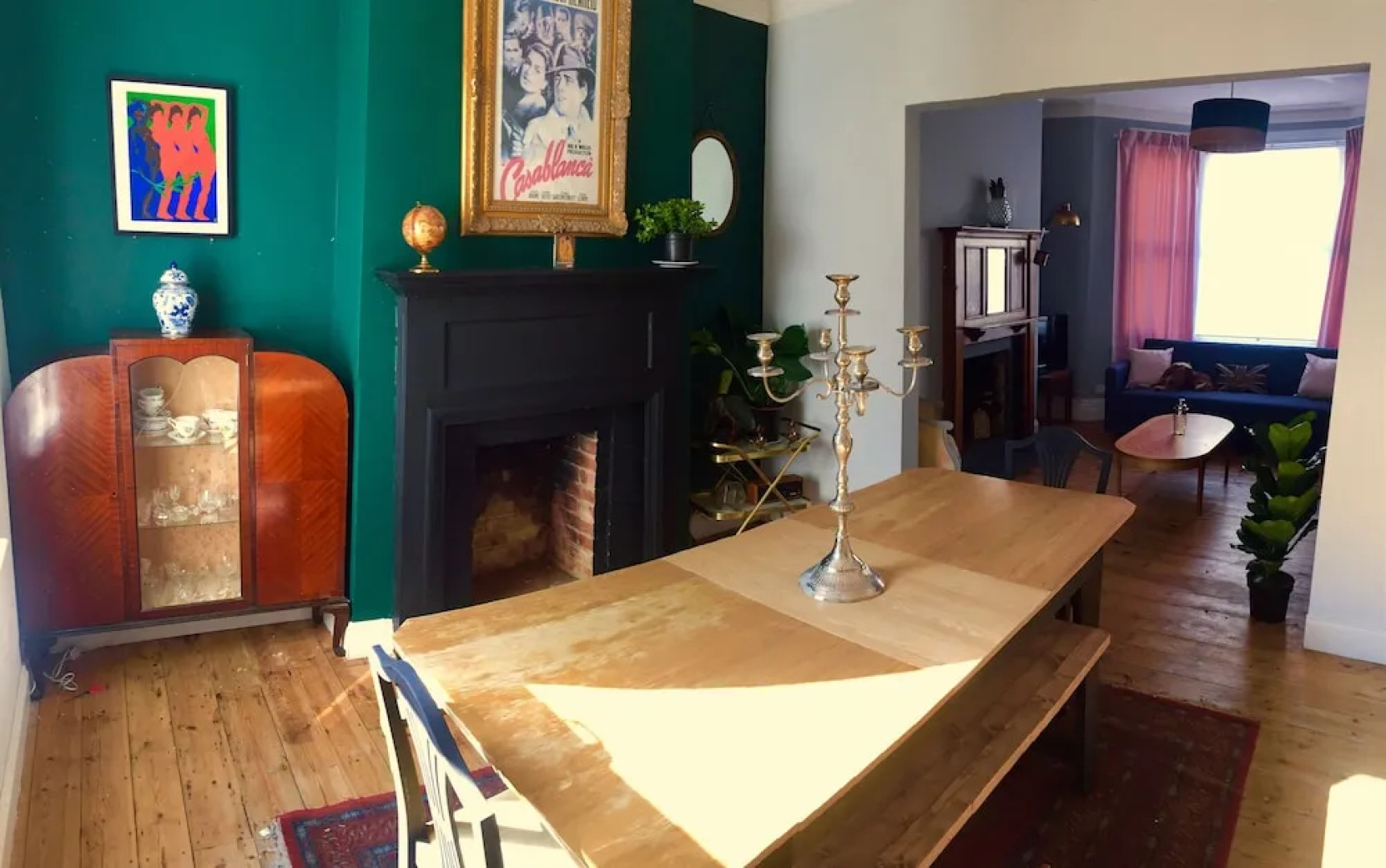 5 bedroom Seaside Townhouse Beautifully Renovated